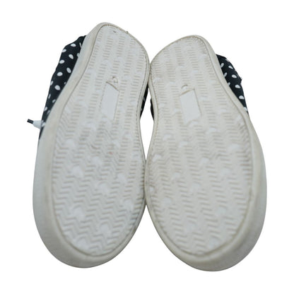 Black Athletic Shoes