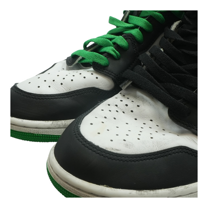 Air Jordan 1 Retro High-Top Athletic Shoes