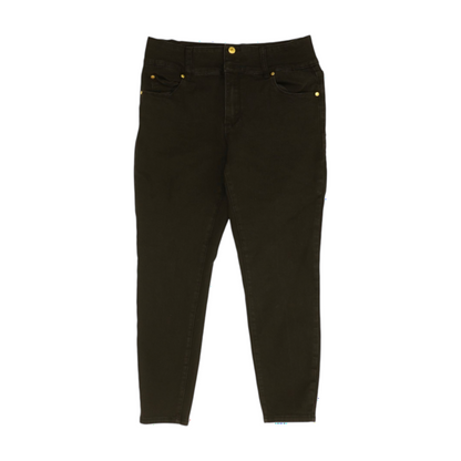 Black Petite Tapered Jeans