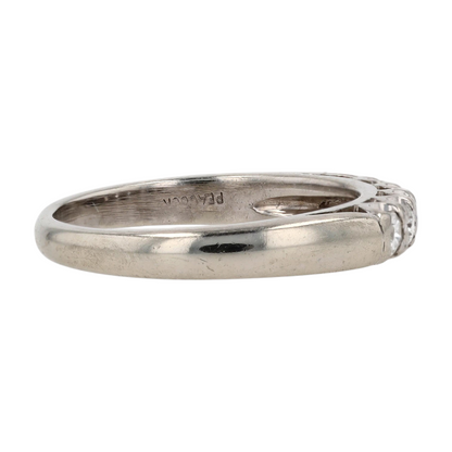 1/6 ctw 18K White Gold Diamond Band Ring