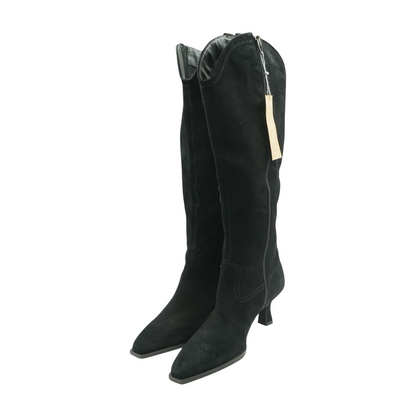 Black Boots