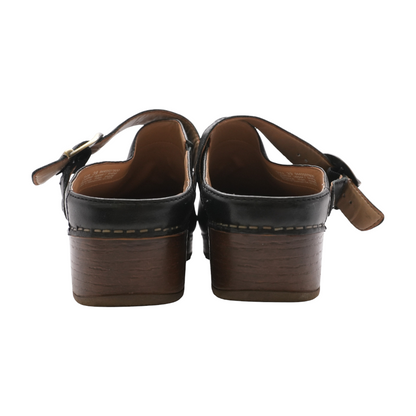 Black Flats