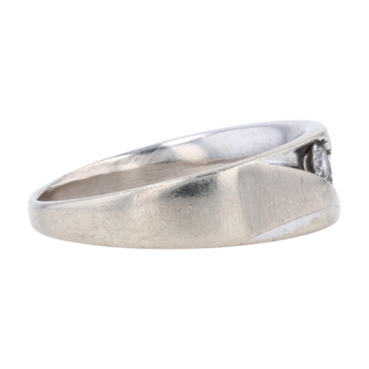 1/2 ctw 10K White Gold Diamond Band