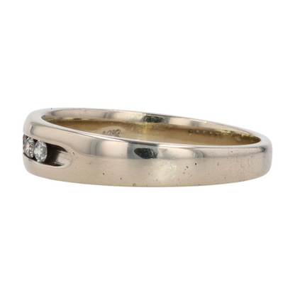 1/5 ctw 14K Yellow Gold Diamond Band