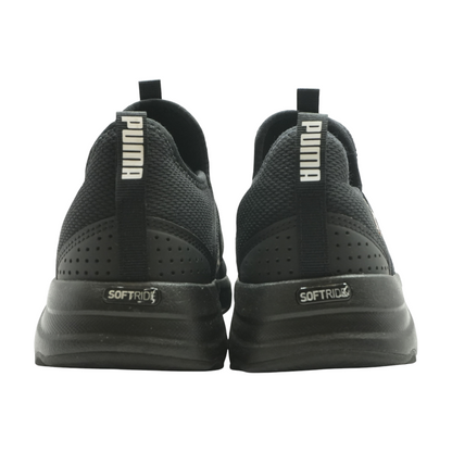 Softride Low-Top Athletic Shoes