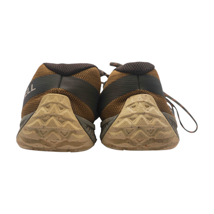 Fly Strike Low-Top Athletic Shoes
