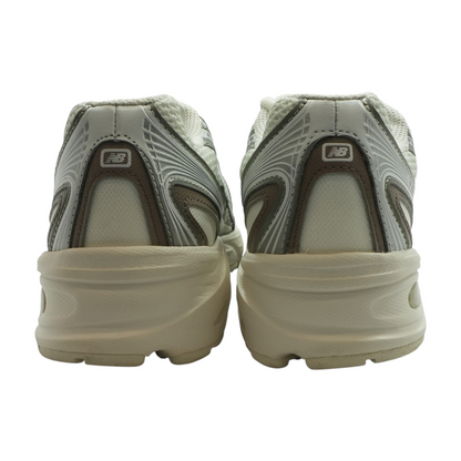 740 Low-Top Athletic Shoes
