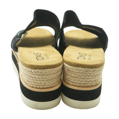 Black Wedged Sandals