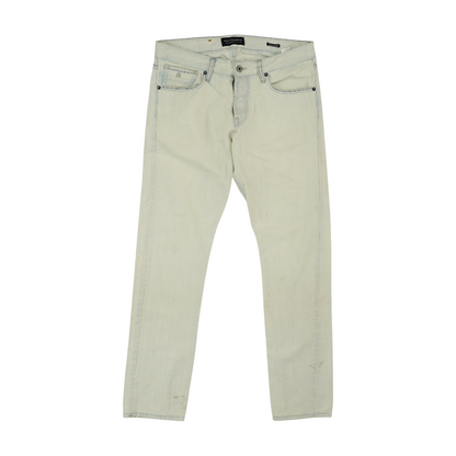Straight Jeans