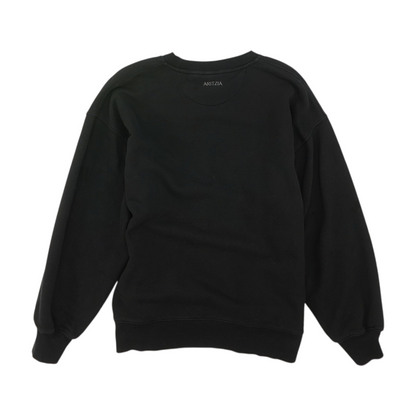 Black Solid Sweatshirt Pullover