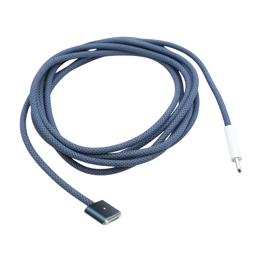USB-C to MagSafe 3 Cable in Midnight