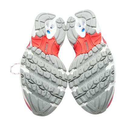 530 Low-Top Athletic Shoes