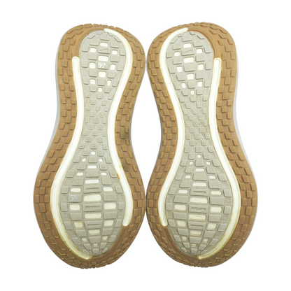 Vomero Plus Low-Top Athletic Shoes