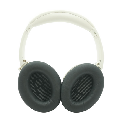 White Smoke QuietComfort 45 Noise Cancelling Headphones With Black Earpads