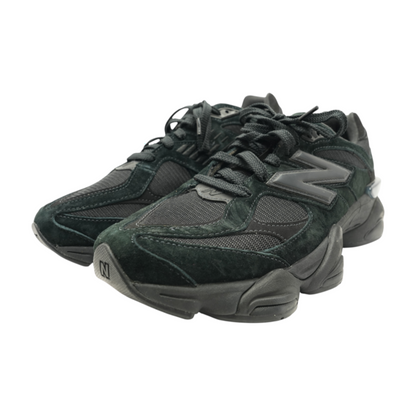 9060 Low-Top Athletic Shoes