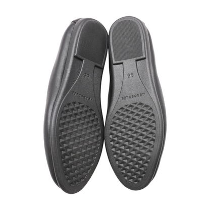 Black Flats
