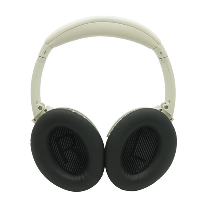 White Smoke QuietComfort 45 Noise Cancelling Headphones With Black Earpads
