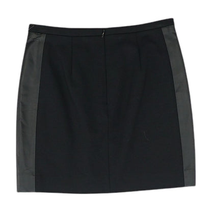 Black Solid Mini Skirt