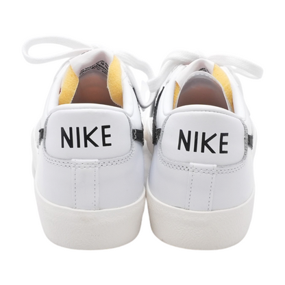 Blazer Low 77 Vintage White Low-Top Athletic Shoes