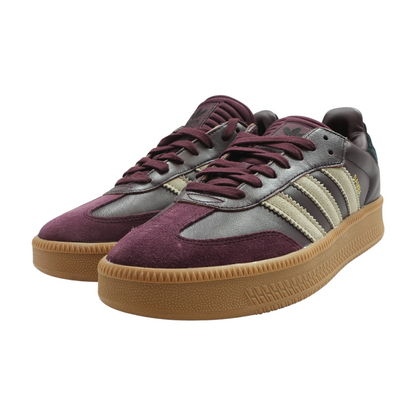 Samba XLG Low-Top Athletic Shoes