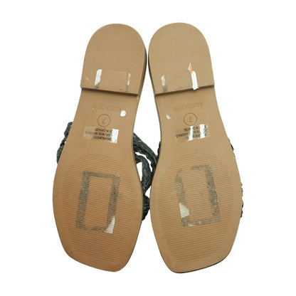 Black Flat Sandals