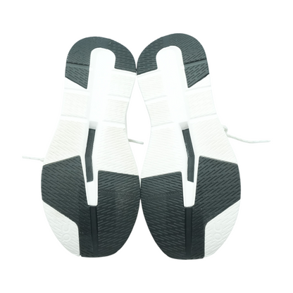 Cloudeasy Low-Top Athletic Shoes