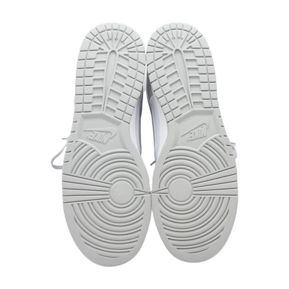 Dunk Low Low-Top Athletic Shoes