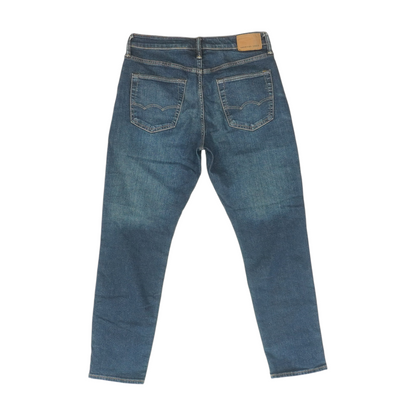 Athletic Jeans
