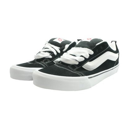 Knu Skool Low-Top Athletic Shoes
