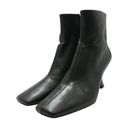 Black Winter Boots