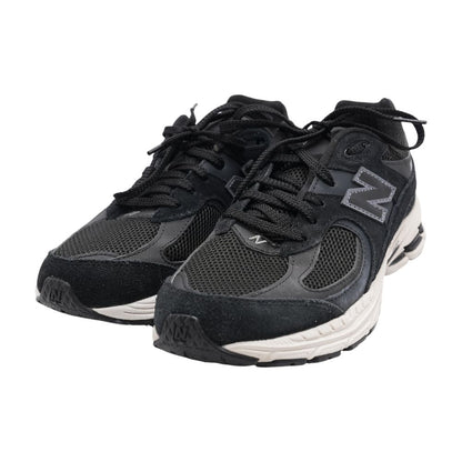 Black Athletic Shoes