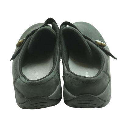 Black Slip-On Athletic Shoes