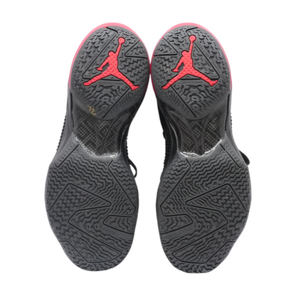 Jordan 37 Bred Low-Top Athletic Shoes