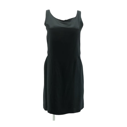 Black Solid Midi Dress