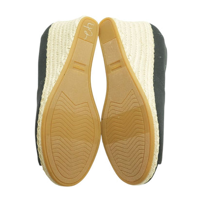 Black Wedged Sandals