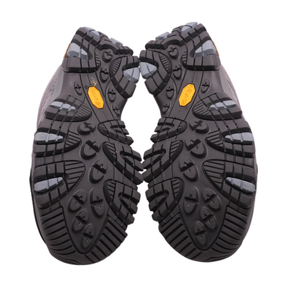 Gray Low-Top Athletic Shoes