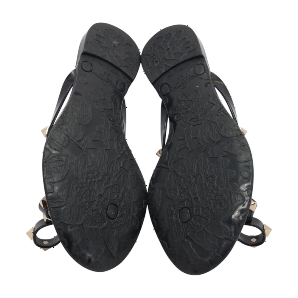 Black Sandals