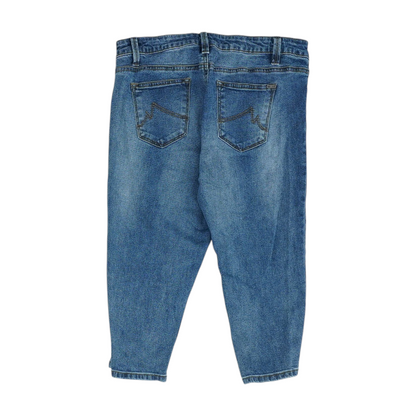 Blue Solid Denim Capris