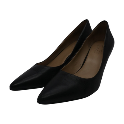 Black Pump Heels