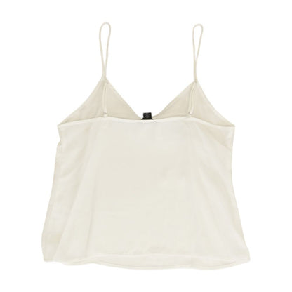 White Solid Sleeveless Blouse