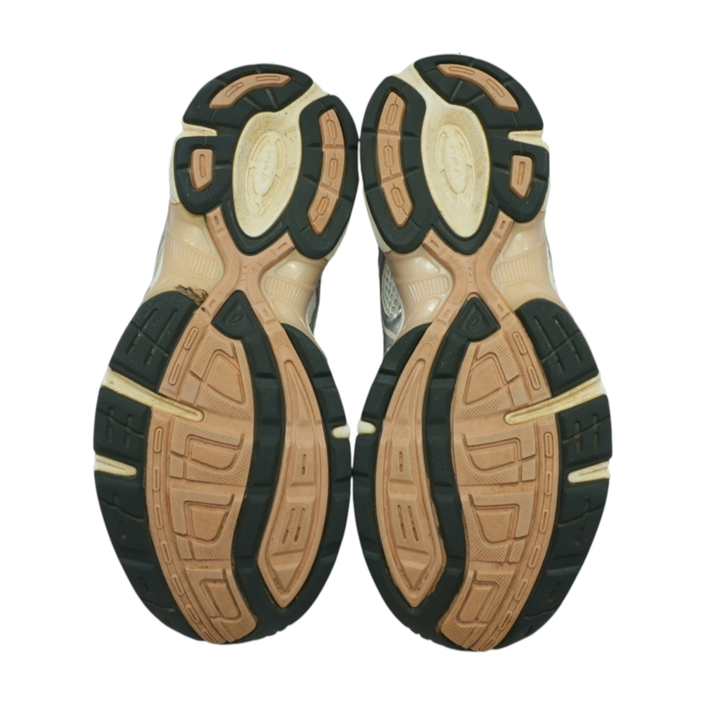 Gel-1130 Low-Top Athletic Shoes