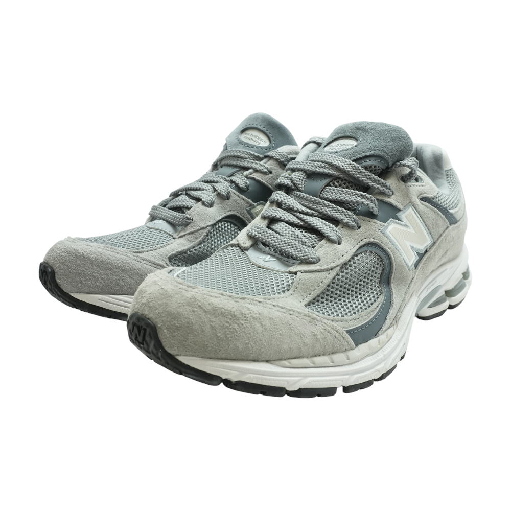 2002R Low-Top Athletic Shoes