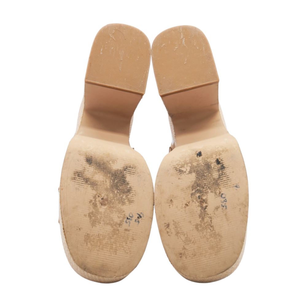 Steve Madden Beige Platform Heels – Image 4