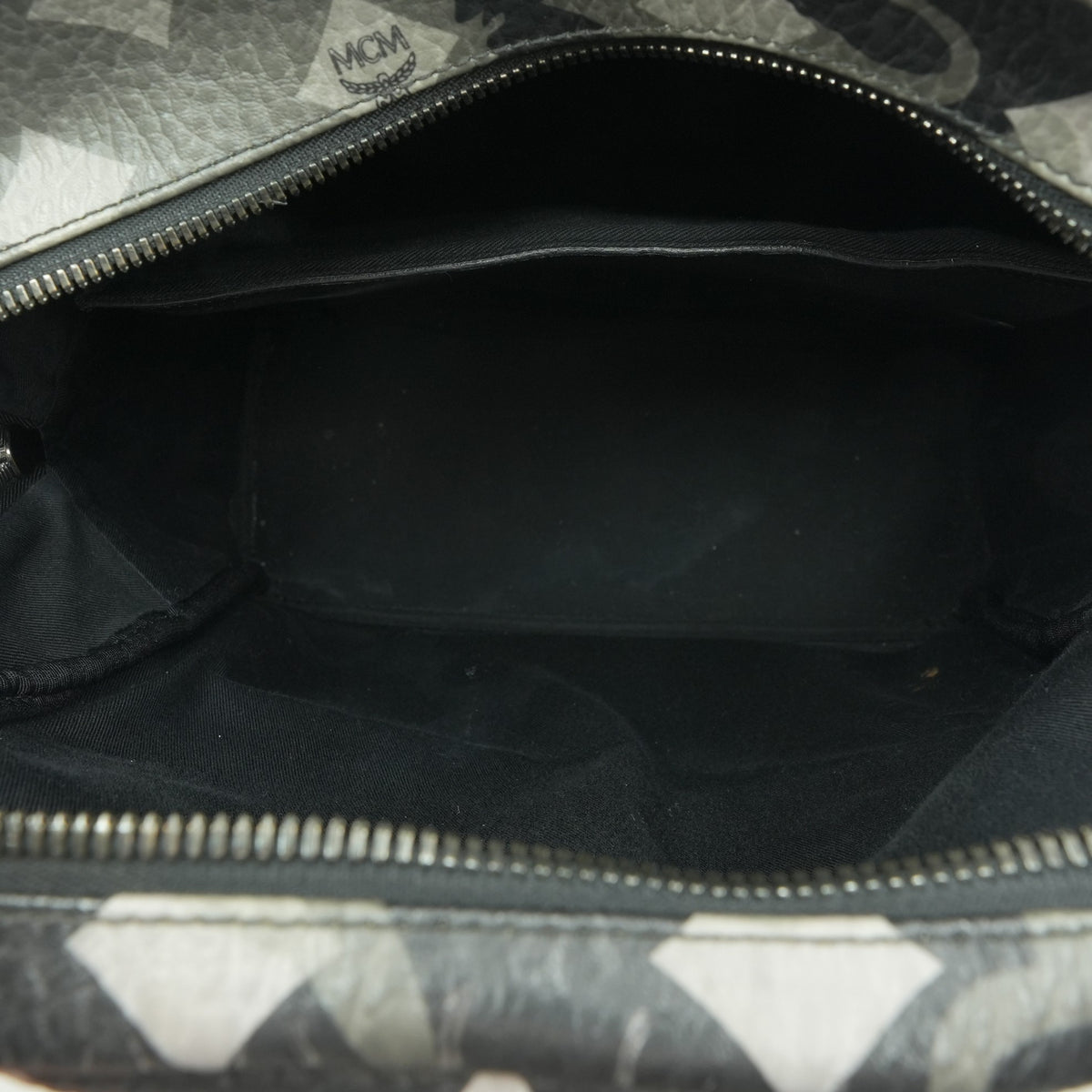 Stark / Dieter Munich Lion Camo Backpack