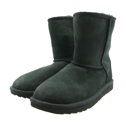 Black Boots