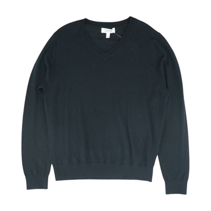 Black Solid Pullover Sweater