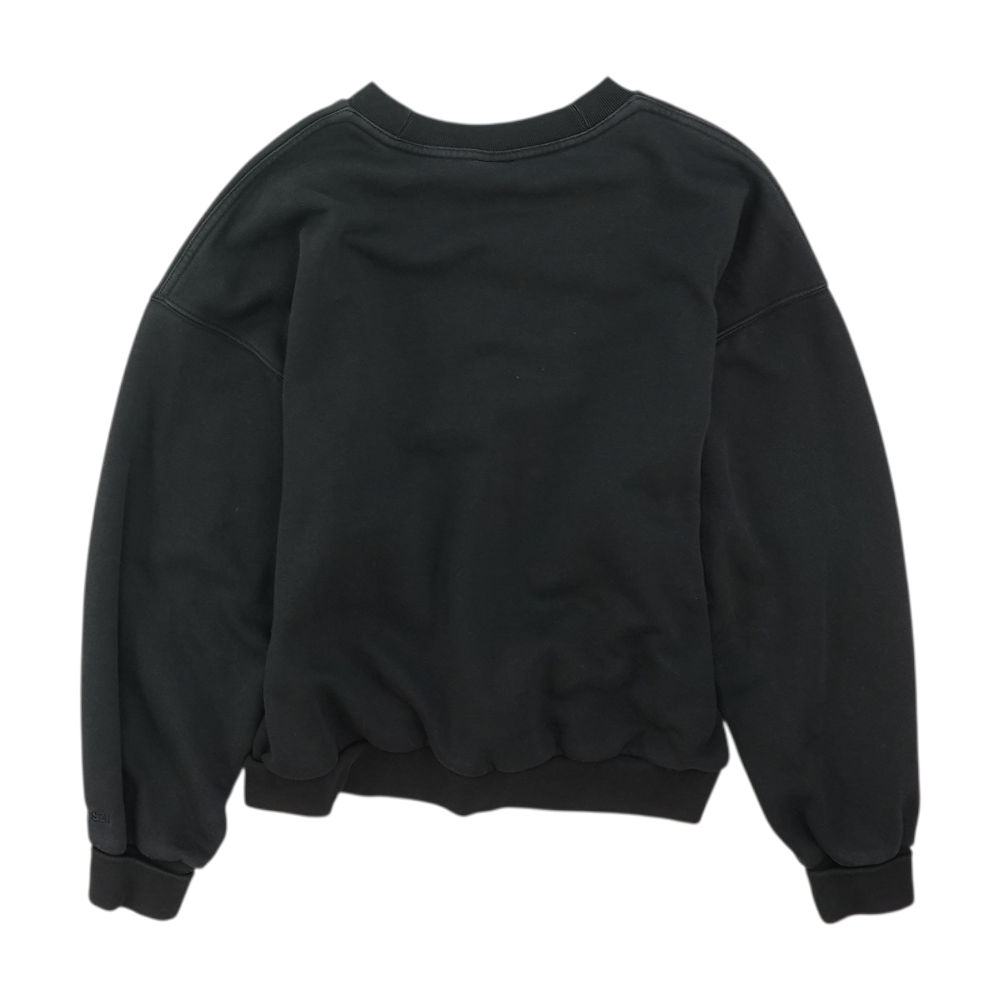 Black Solid Sweatshirt Pullover
