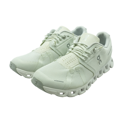 Cloud 5 Low-Top Athletic Shoes