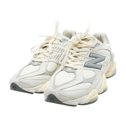 9060 Low-Top Athletic Shoes