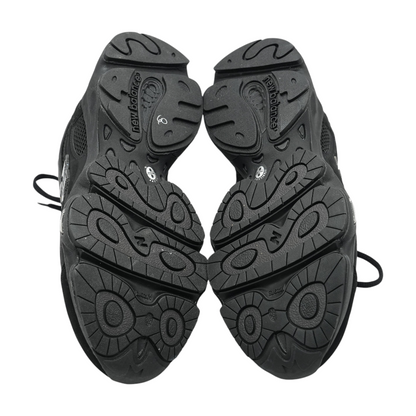 1000 Low-Top Athletic Shoes